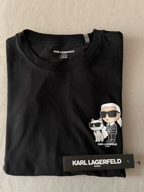 NWT Karl Lagerfeld Black Graphic Tee with Iconic Cartoon Print size Large